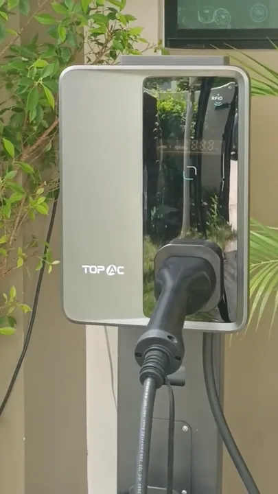 เครื่องชาร์จรถไฟฟ้า TOPAC Wallbox 11kW 16A 3Phase เชื่อมต่อ WIFI, Bluetooth
